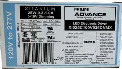 DRIVER ELÉCTRICO LED REGULABLE PHILIPS ADVANCE XITANIUM 25W X1025C100V036DNMX Foto 1 de 4