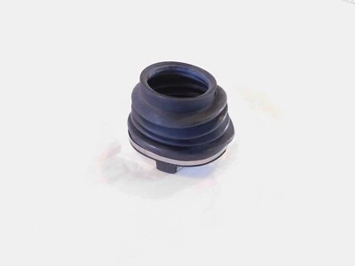 Kawasaki Concours 14 ZG1400 2008-2022 ABS OEM caja de cambios eje de transmisión cubierta de arranque Foto 1 de 4