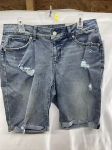 Time & Tru Mid-Rise Cuffed Distressed Women’s Short Size 12 Stretch New - Picture 1 of 5