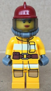 LEGO® minifigure pompiere casco città rosso scuro set serbatoio 853378 - cty0304 - Foto 1 di 5