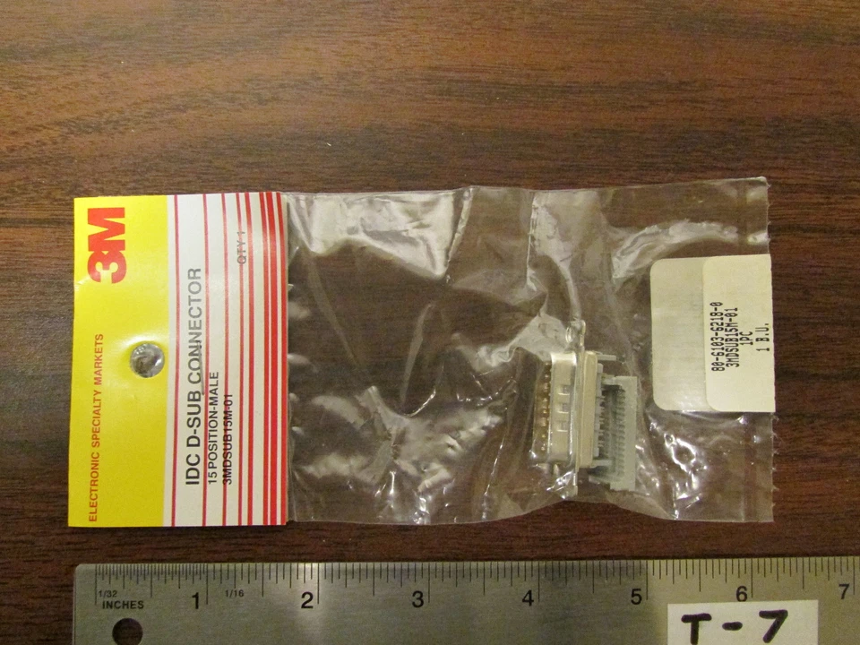  3M IDC D-Sub Connector 15 Position Male New  - Image 1 of 1