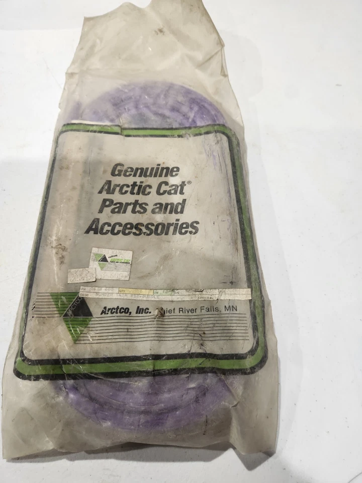 Новый из старых запасов оригинальный комплект отделки ARCTIC CAT 0638-600 фиолетовый Zrt Thundercat 600 800 1000 - Изображение 1 из 3