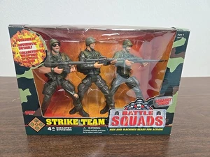 Vintage 1998 GALOOB BATTLE SQUADS Strike Team 4th Infantry Division  - Bild 1 von 7