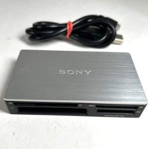 Sony Lettore/scrittore multischeda 12 in 1 SD MRW62E con cavo USB - Foto 1 di 5