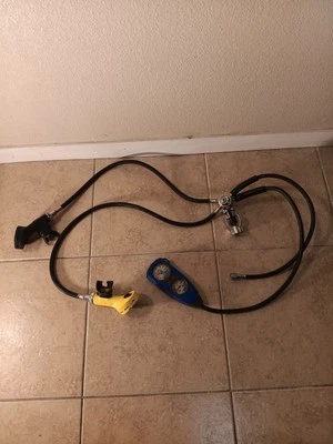 Juego regulador de buceo Poseidon  Foto 1 de 4