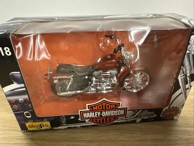Die-Cast Harley Davidson Maisto  FLSTS Heritage Springer  1:18 in box - Image 1 of 4