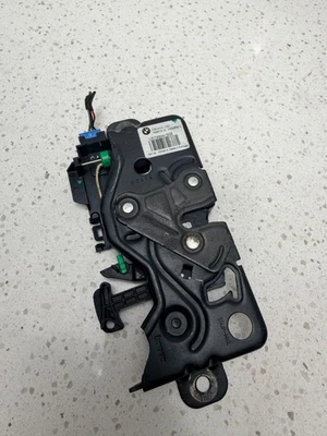 BMW X1 2009-2015 puerta trasera maletero bloqueo cierre mecanismo de cierre 163672-10 OEM Foto 1 de 4