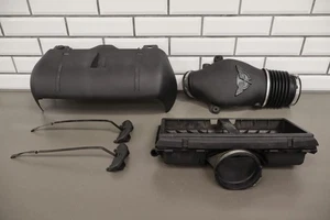 2001-2004 C5 Corvette Air Cleaner Box W/Intake Tube & Straps(No MAF) - Picture 1 of 23