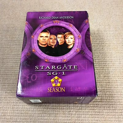 DVD STARGATE SG-1 Season 5 Complete Volume Set Richard Dean Anderson MGM Gekko - Image 1 of 4