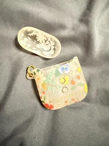 Airpod Case protector - Picture 1 of 2
