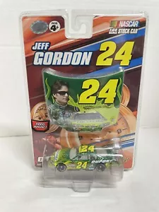Jeff Gordon 2007 #24 Nicorette / DuPont Winners Circle 1/64 - Picture 1 of 5