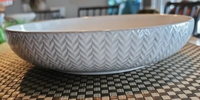 Sango Pasta Serving Bowl White Gray Herringbone Pottery Rustic 9 1/2"x2" Round - Image 1 of 4