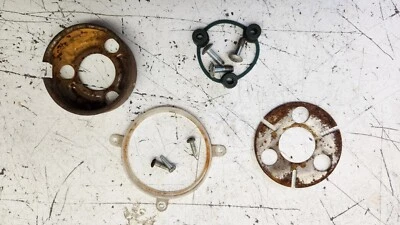 Jeep Wrangler CJ/YJ 76-95 Volante Bocina Botón Almohadilla Montaje Herrajes ENVÍO GRATUITO Foto 1 de 3