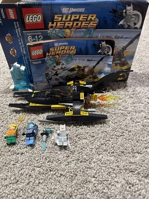 LEGO DC Comics SUPER HEROES: 76000 ARCTIC BATMAN VS. MR. FREEZE AQUAMAN 99% Comp Foto 1 de 4