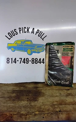 Chevy Monte Carlo 2006 guardabarros delanteros y traseros con logotipo de Monte Carlo nuevo  Foto 1 de 4