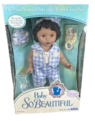 Playmates 1995 Nuevo en Caja Bebé So Beautiful 13" Vinilo Niña Bebé Muñeca 7355 RARO Sellado Foto 1 de 4