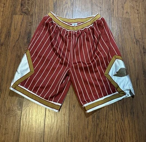 Pantalones Cortos de Baloncesto Nike Air Jordan De Colección L Rojo Jumpman 2005 Rayas Bulls - Imagen 1 de 5