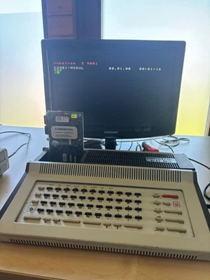 DDR Robotron KC 87 Computer + Kombimodul 50 Spiele, 100 Programme extrem selten - Bild 1 von 4