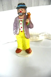 Flambro Vintage Emmitt Kelly Jr Hobo Payaso Púrpura Chaqueta Pantalones Amarillos (D11) - Imagen 1 de 5