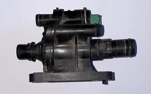Termostato Acqua Per Ford Fiesta V VI FUSION = 1148098 1348620 1485768 1633908 - Foto 1 di 4