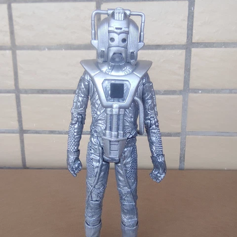 Doctor Who Cyberman action figure 5.5" old loose #Q2 Cover
