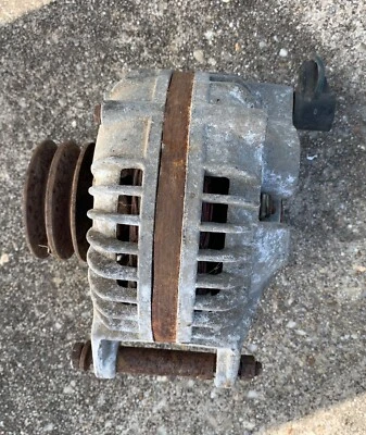 3438178 Alternator 1970  Mopar Chrysler Dodge OE Dated 1970 CORE for parts Foto 1 de 4