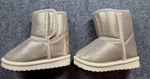 "UGG Like" European Toddler Sherpa Sleep In Boots Gold Fr 32 or Size T 1 - Picture 1 of 7