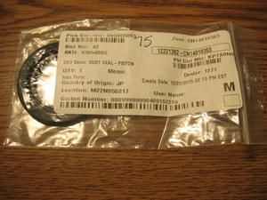 NEW NOS GENUINE KAWASAKI 43054-002 FT BRAKE CALIPER DUST SEAL Z1 S2 S3 (ISC-653) - Picture 1 of 4