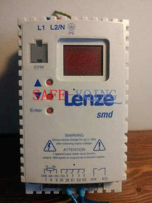 1piece Used Lenze ESMD251X2SFA Frequency Converter Tested Good - Image 1 of 3