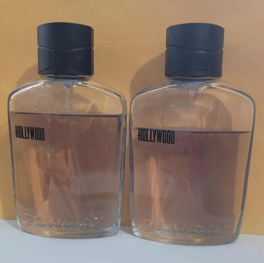 2 botellas de eau de toilette Playboy Hollywood Men de 3,4 oz parecen en la imagen. Foto 1 de 1