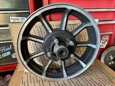 Rueda trasera 86 Honda GL1200 Goldwing 15x3,00 OEM GL1200I -38 Foto 1 de 4