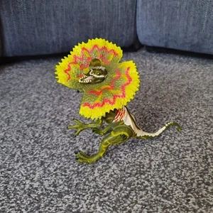 Jurassic Park 3 2000 Hasbro Dilophosaurus Figure - Picture 1 of 3