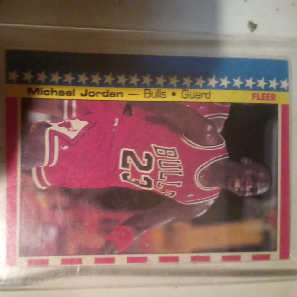 Tarjeta adhesiva Fleer Michael Jordan 1987 - Chicago Bulls  Foto 1 de 4