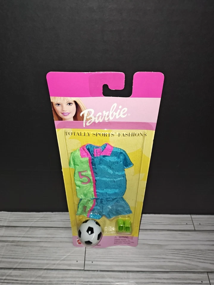 MOC 1995 Mattel Barbie Sports Fashions Rollerblading 68312-91