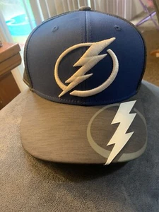 Gorra Reebok Tampa Bay Lightning bordada S/M - Imagen 1 de 5