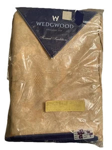 Vintage Wedgewood Brighton Gold Damast Tischdecke Neu mit Etikett 68”x104” Rechteck - Bild 1 von 8