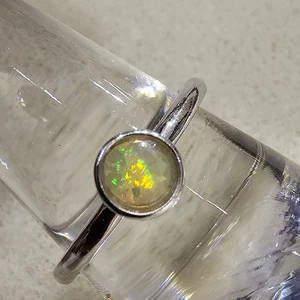 5MM Round Genuine Opal 925 Sterling Silver Solitair Ring - Picture 1 of 8