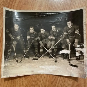 "Foto del equipo de hockey de cazadores HMCS de la Marina Real Canadiense de la Segunda Guerra Mundial de Canadá de 8""x10""" - Imagen 1 de 4