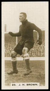 Pattreiouex - 'Footballers in Action' (1934) - J.H. Brown (Sheffield Weds) - Picture 1 of 2