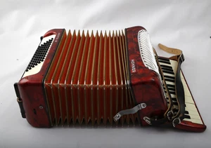 Hohner Arietta IM Acordeón Retro Incluye Estuche - Imagen 1 de 16
