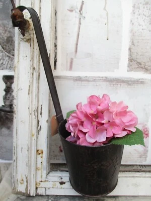 Blumentopf Übertopf mit Henkel Griff Haken braun  Shabby Garten Vintage hängend - Bild 1 von 3