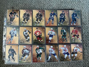 1998-99 be a player parallel gold auto card lot of 18 cards