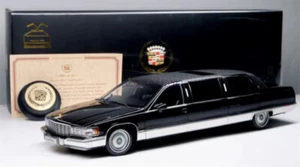 1:18 for xiaoguang model for Cadillac for Wood Extended Gold Emblem Edition - Picture 1 of 11