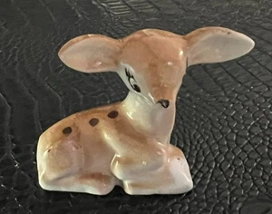 Vintage Porcelain BAMBI Fawn Deer Figurine Laying Down Made in Japan - Picture 1 of 6