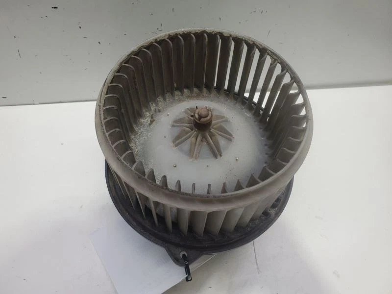 2002-2010, Dodge Ram2500, кабина шасси двигателя вентилятора, номер детали: 5096255AA - Изображение 1 из 4