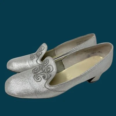 10B Vintage Años 60 Qualicraft Plateado Cojo Metálico Mod Sin Cordones Tacón Bajo Bloque Foto 1 de 4