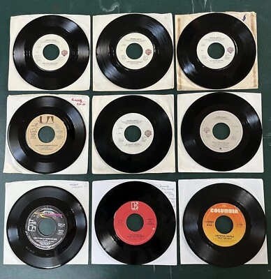 Lot of (9) Crystal Gayle 45 RPM Records - Lot #5 - Image 1 of 2