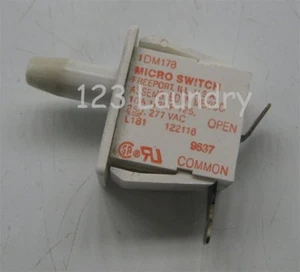 Stack Dryer Lint Door Switch, 24V, For American Dryer (ADC) P/N: 122116 [Used] ~ - Picture 1 of 1