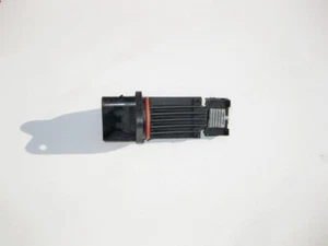 Mercedes-Benz A6110940048 New air mass meter ML W163 C-Class W202 W203 E-Cla... - Foto 1 di 2