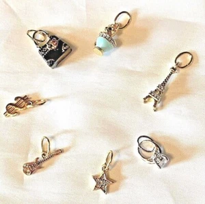 Nuevo Juicy Couture Mini Dijes Daydreamer Paris Yorkie Perro Anillo de Compromiso Guitarra - Imagen 1 de 8